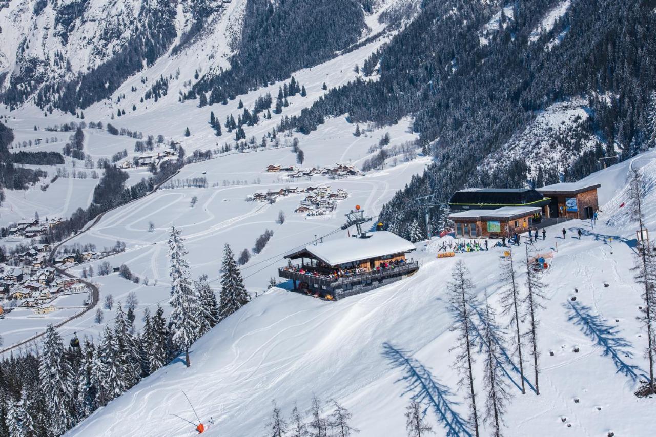Hotel Wenger Alpenhof Werfenweng Exterior photo